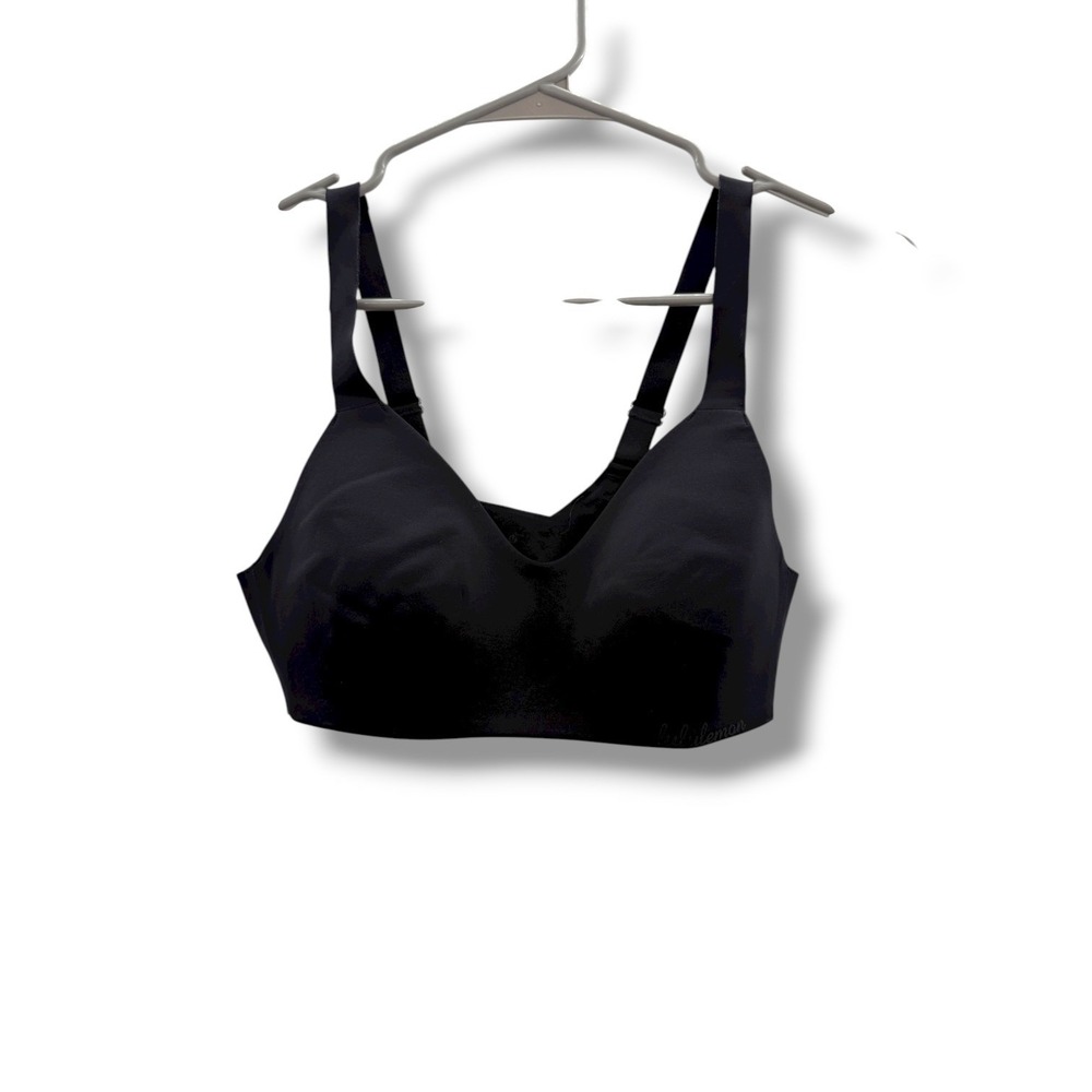 Lululemon Like Nothing Bra Size 34B Black Wireless Supportive Stretch Activewear